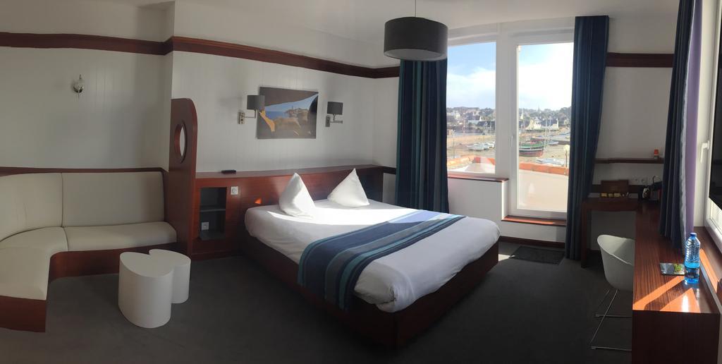 Hôtel des Rochers Perros-Guirec Quarto foto
